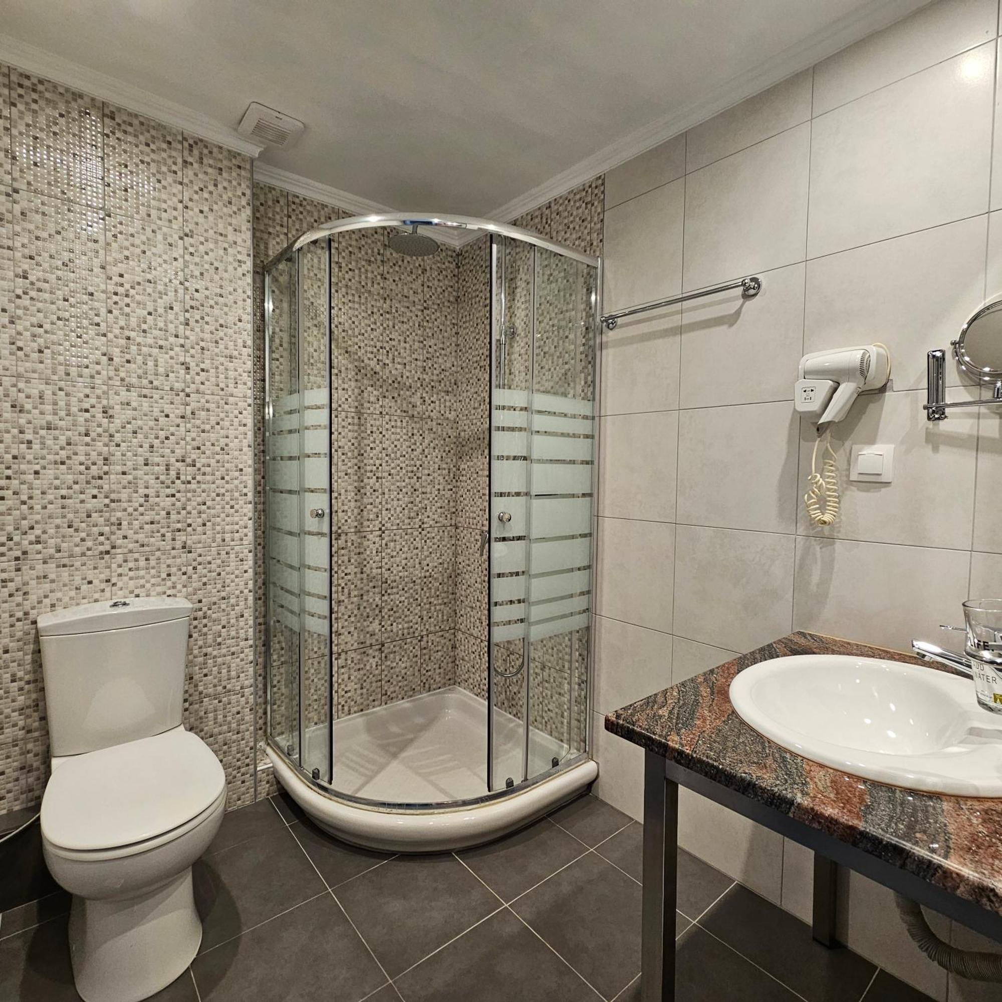 Minos Boutique Hotel อาเยียกาลินี ภายนอก รูปภาพ